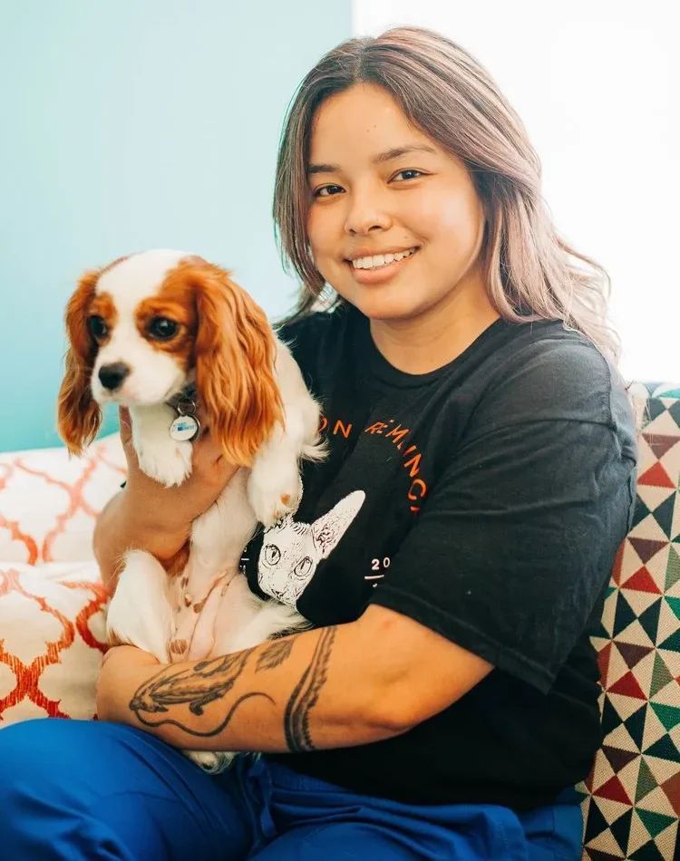 Jayde Li Perez Clarendon Animal Care Vet Clinic jayde-li-perez-clarendon-animal-care-vet-clinic